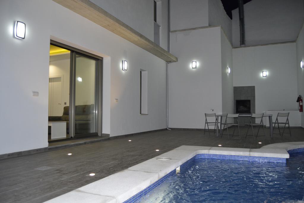 Apartamentos Turisticos Clavero Αλμάγκρο Δωμάτιο φωτογραφία