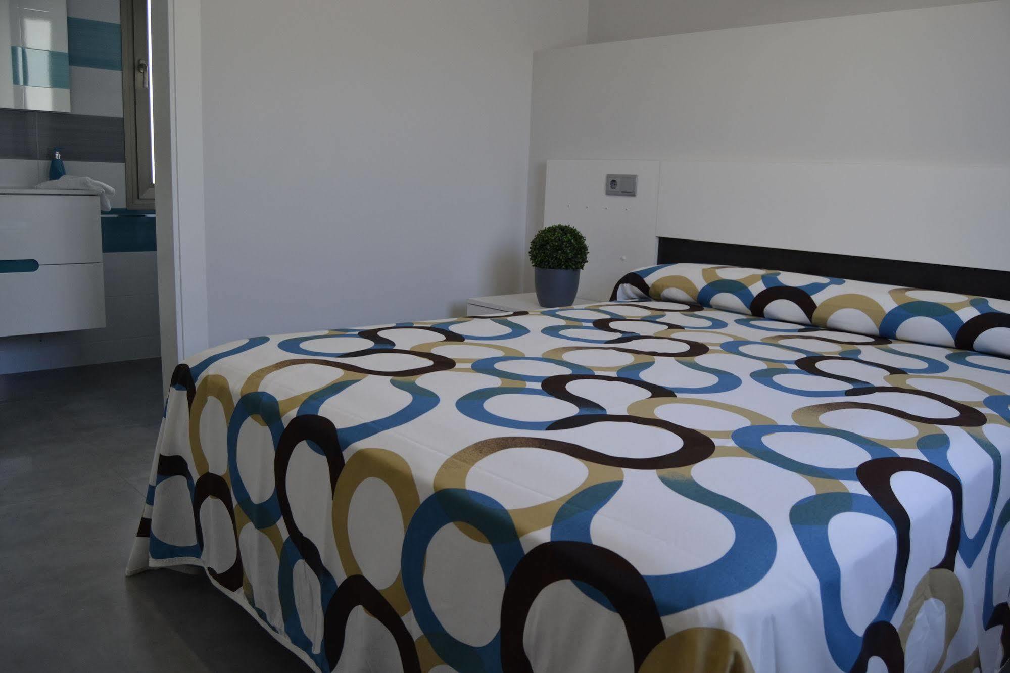 Apartamentos Turisticos Clavero Αλμάγκρο Εξωτερικό φωτογραφία
